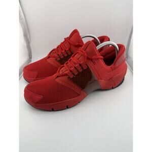 Jordan Alpha Trunner University Red/Black Size 8.5